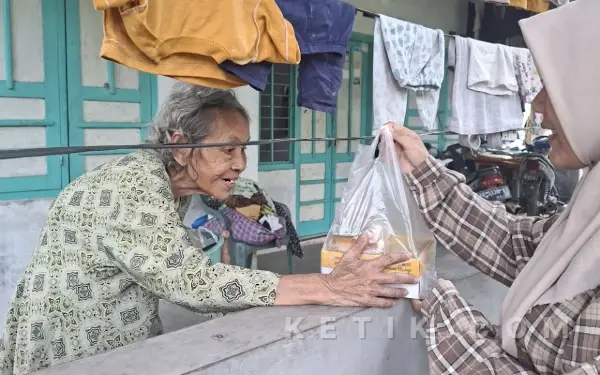 mbus Dinding Bangsal: Estafet Ratusan Paket Iftar LKS BIMa, Ketik.com dan Sejoli Bagi Penunggu Pasien RSUP Dr Sardjito Sumber: Ketik.com | Media Kolaborasi Indonesia. https://ketik.com/berita/meMenembus-dinding-bangsal-estafet-ratusan-paket-iftar-lks-bi